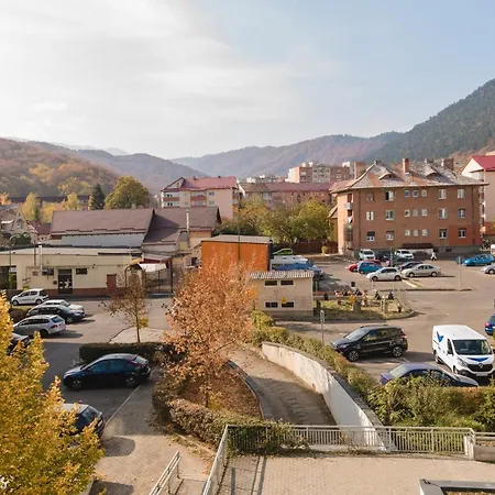 Tampa With Mountain View In Brasov
